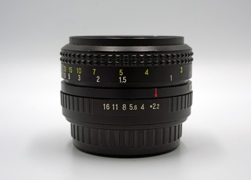 Riconar pentax k - f2.2,